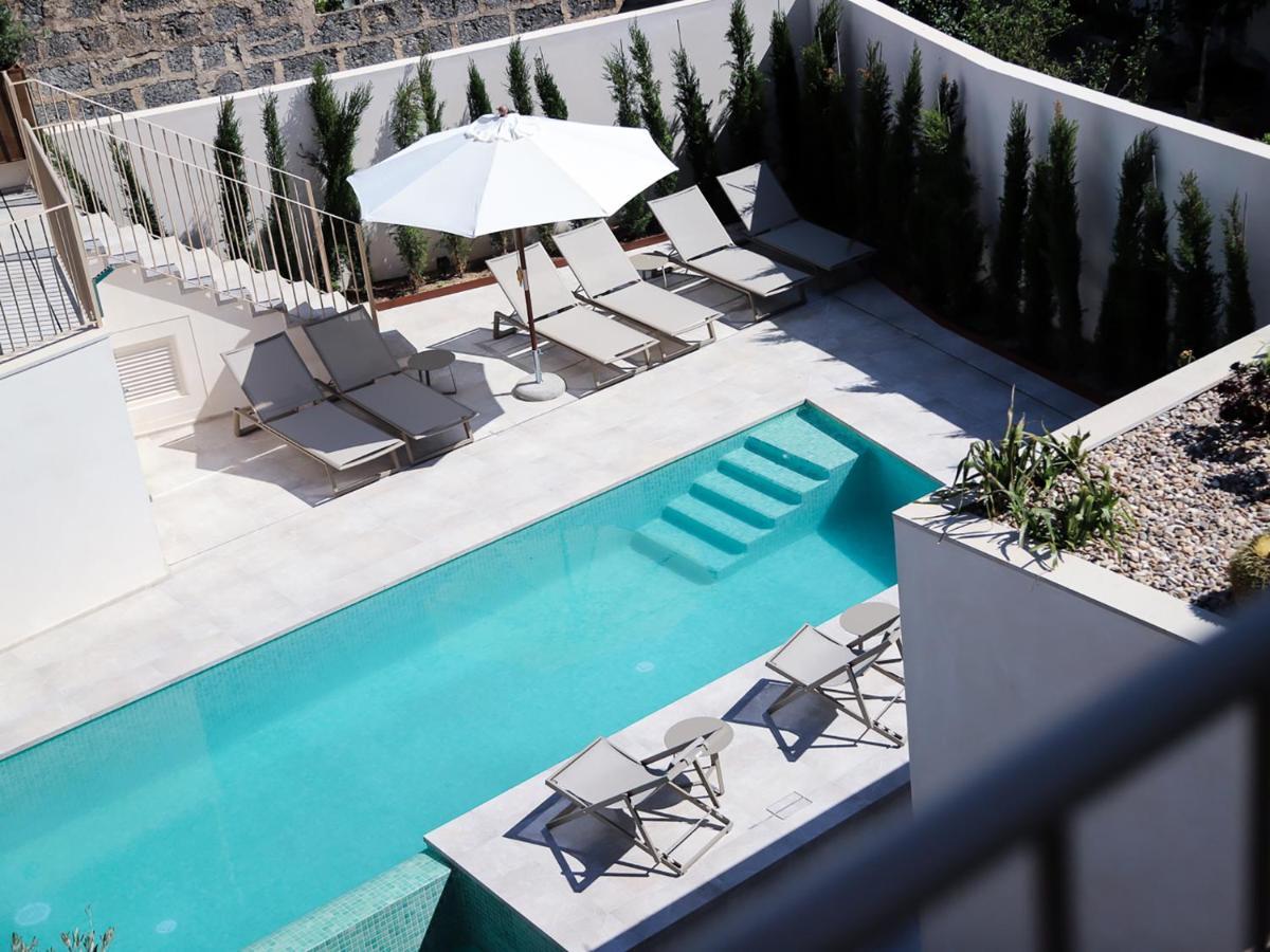 Ynaira Hotel & Spa อาริอานี ภายนอก รูปภาพ